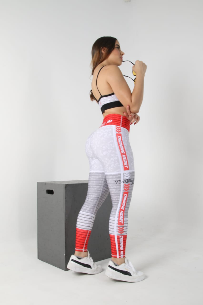 Conjunto deportivo Licra y top VercomyBlue